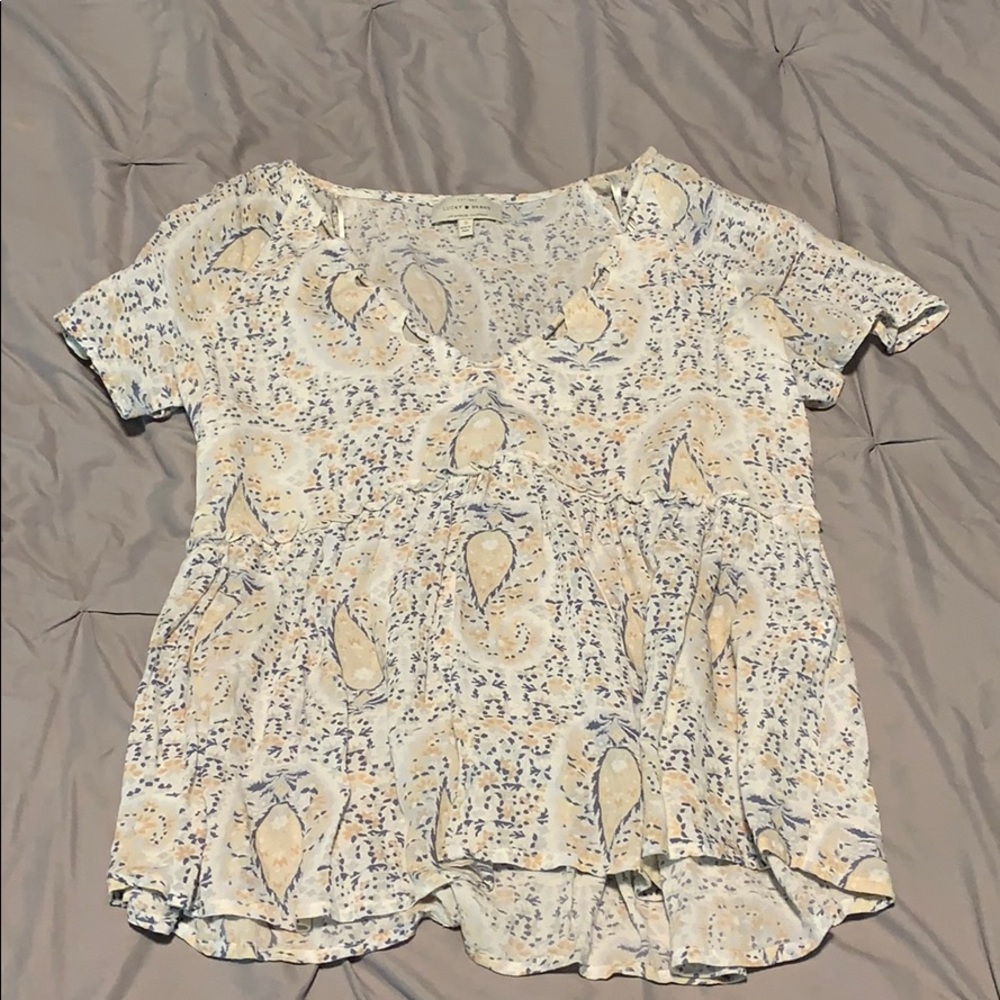 Flowy short sleeve shirt